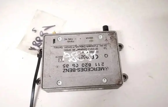 Mercedes-Benz ML W164 Antenna control unit 2118200885