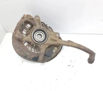 Toyota Tundra II Front wheel hub 887040