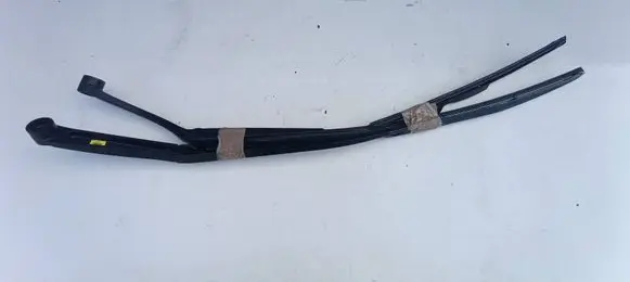 Hyundai Tucson TL Front wiper blade arm