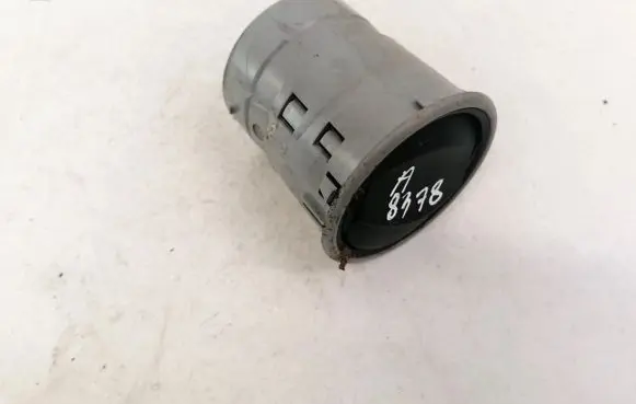 Peugeot Partner Dash center air vent grill