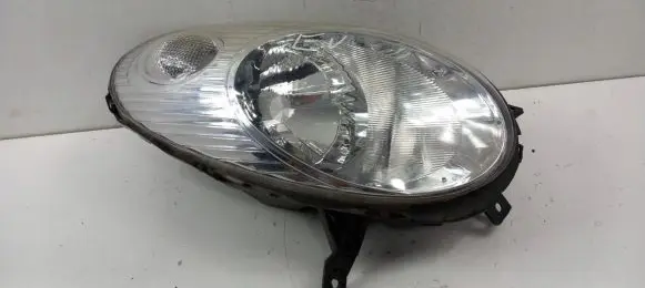 Nissan Micra Headlight/headlamp