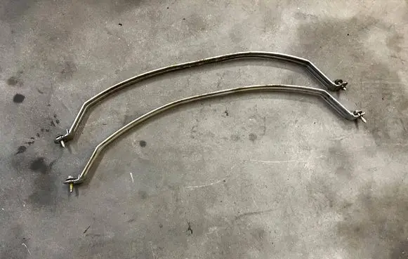 Mercedes-Benz GL X166 Fuel tank mounting bracket 