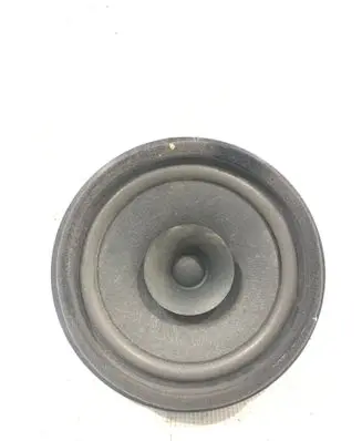 Suzuki Swift II Rear door speaker