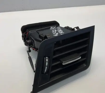 Mercedes-Benz E C207 W207 Dashboard side air vent grill/cover trim A2078300254 251922200 2078300254