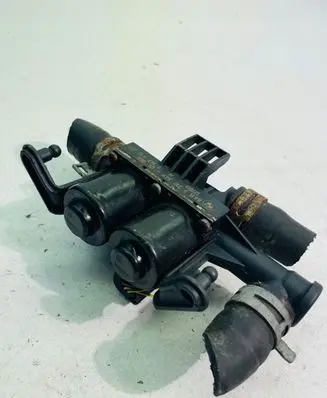 BMW 5 GT F07 Coolant heater control valve 9310349