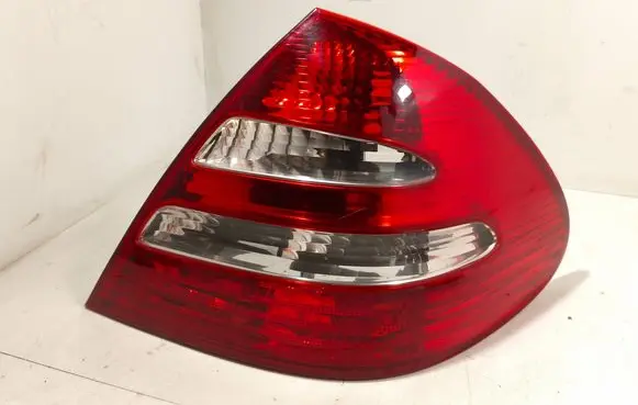 Mercedes-Benz E W211 Rear/tail lights A2118200464 334008 22440858