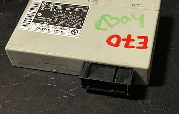 BMW 5 E60 E61 Keyless (KESSY) go control unit/module 9134707 5WK49131B