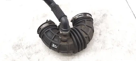 Fiat Freemont Air intake hose/pipe RUB812115