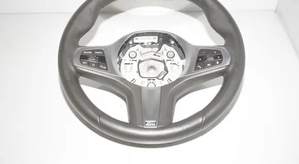 BMW 1 F40 Steering wheel 8043601 8746675 32308746675