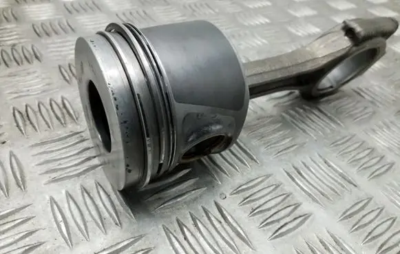 Audi A3 S3 A3 Sportback 8P Piston with connecting rod 090607203G