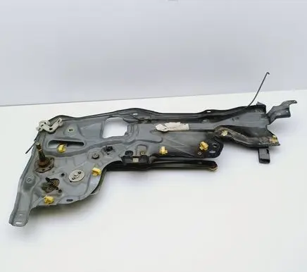 Renault Laguna I Rear door manual window regulator 