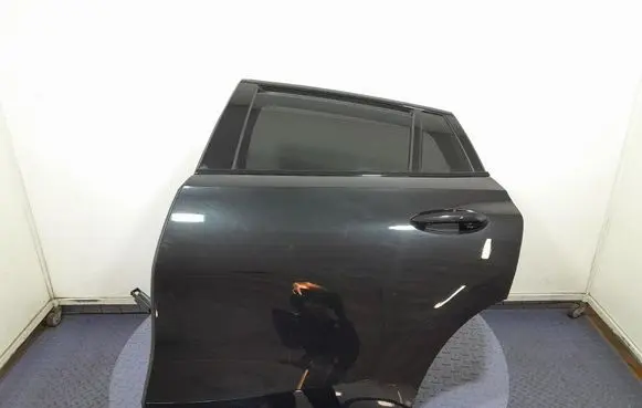 BMW X6 M Rear door 