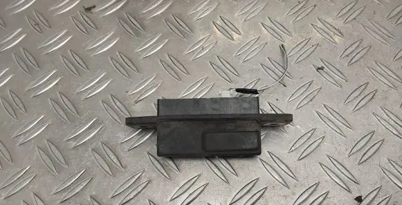 Toyota Auris 150 Tailgate opening switch 