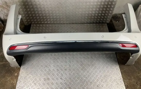 Chrysler Pacifica Rear bumper