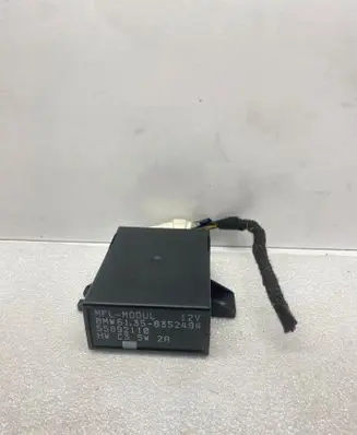 BMW 7 E38 Steering rack control module 8352494