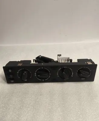 BMW 7 E38 Climate control unit 8390372 532949101A 58562645