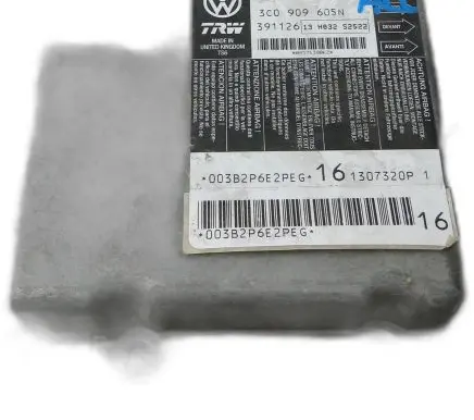 Volkswagen PASSAT B6 Trunk lid opening control unit 3C0909605N