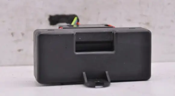 Opel Mokka B Seat heating relay 9810486880