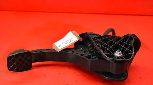 Seat Toledo III (5P) Accelerator throttle pedal 1K0721796E