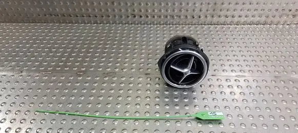 Dash center air vent grill