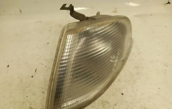 Ford Galaxy Front indicator light 185134b