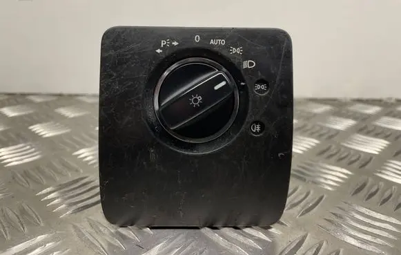 Light switch