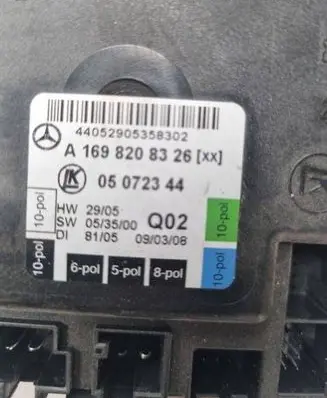 Mercedes-Benz B W245 Door control unit/module A1698208326