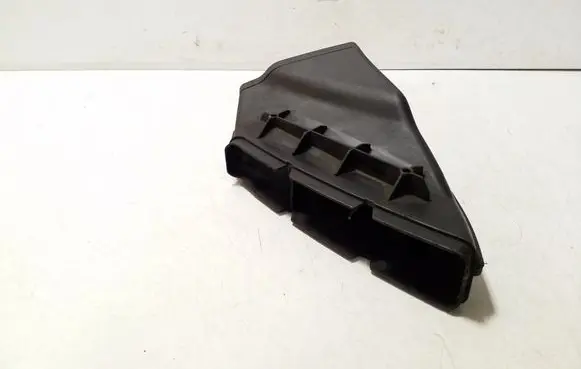 Audi A6 S6 C6 4F Air intake duct part 4F0129618J