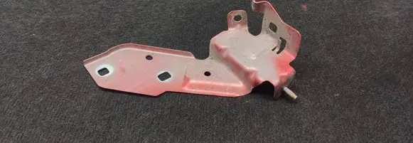 Renault Clio V Fender mounting bracket 620423958R