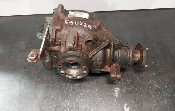 BMW 3 E46 Rear differential 7518845 235
