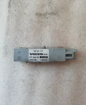 Volvo S80 Airbag deployment crash/impact sensor 9452777 004796 130503