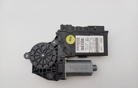 Audi A8 S8 D3 4E Front door window regulator motor 4E1910802A 0130821765
