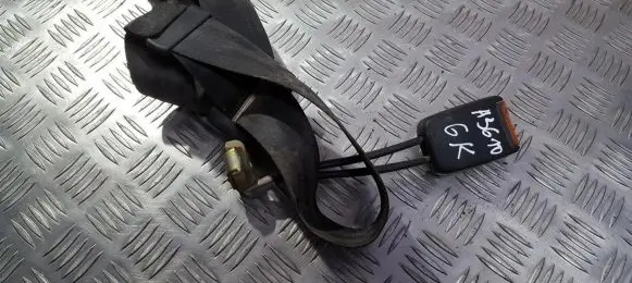 Volkswagen PASSAT B3 Rear seatbelt buckle