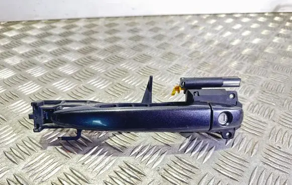 Subaru Outback Front door exterior handle