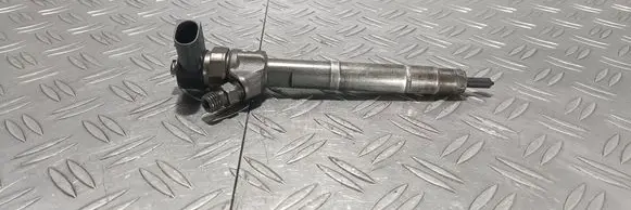 Mercedes-Benz Vito Viano W639 Fuel injector A6470700087