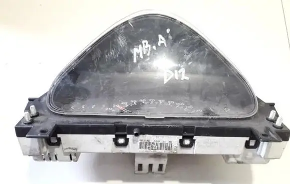Mercedes-Benz A W168 Speedometer (instrument cluster) 09051639903 a1685404111