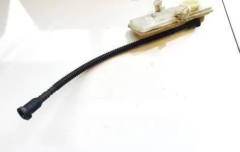 Brake fluid reservoir