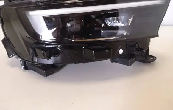 Opel Mokka B Headlight/headlamp MIDE91047