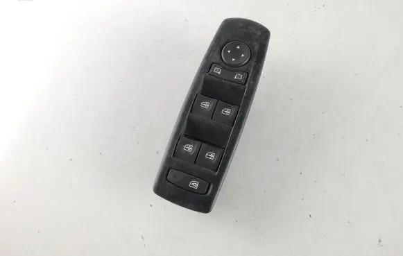 Renault Laguna III Electric window control switch 809610007R 9780010