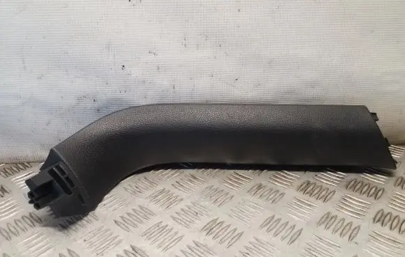Volkswagen Sharan Tailgate/trunk side cover trim 7N0867703