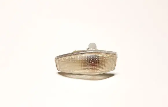 Hyundai Tucson JM Front fender indicator light 923033B1 0290