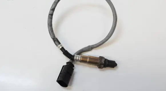 Mercedes-Benz E W212 Lambda probe sensor A0065424918 0281004203