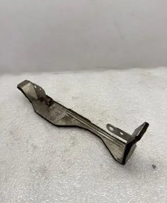 BMW 5 G30 G31 G38 Heat shield in engine bay 8588467 53210310