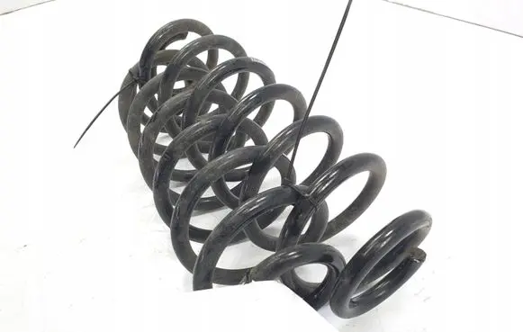 Audi A3 S3 8P Rear coil spring 996944