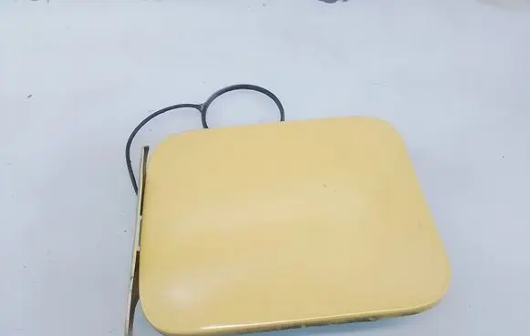 Nissan Terrano Fuel tank cap