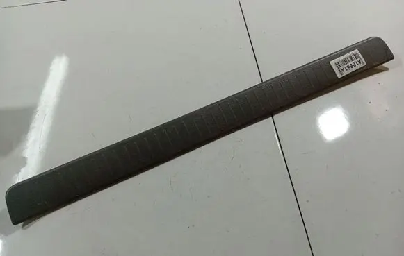 Toyota Avensis Verso Front sill trim cover 6791144040