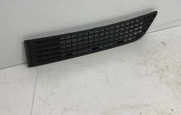 Mercedes-Benz Sprinter W906 Bonnet/hood grill A9068360918 9068360918