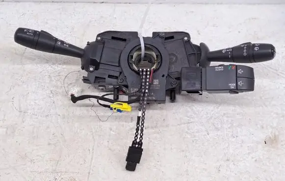 Renault Captur Indicator stalk 479454698R