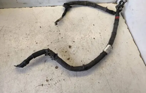 Volkswagen Multivan T5 Positive cable (battery) 7H0971794D M103T013794 040603