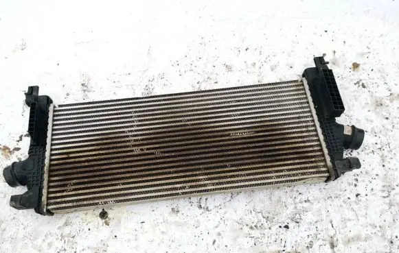 Opel Insignia A Intercooler radiator 13330387